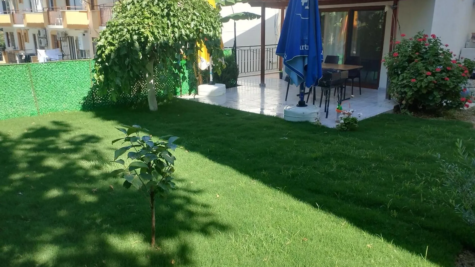 הוילה קוסדסי Kadinlar Denizi Plaji 100 M Bahceli Havuzlu 0*,  טורקיה